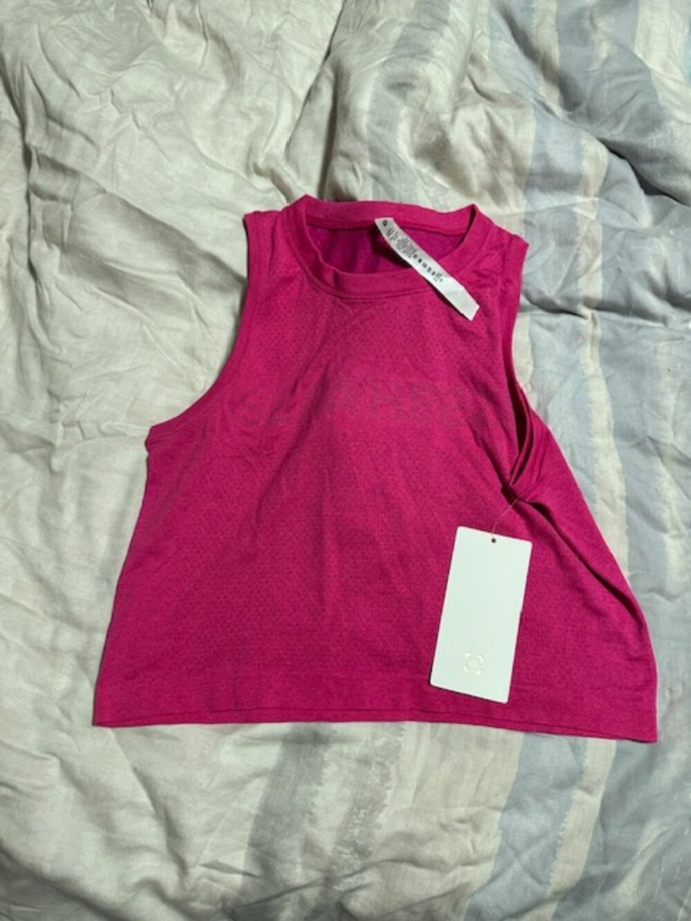 NWT Lululemon Seawheeze Run swiftly cropped tank
